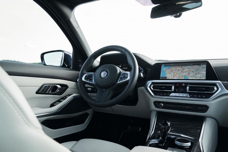 Интерьер Alpina B3 Touring Allrad (G21) 2019 года  (WW) (фото 21 из 40)